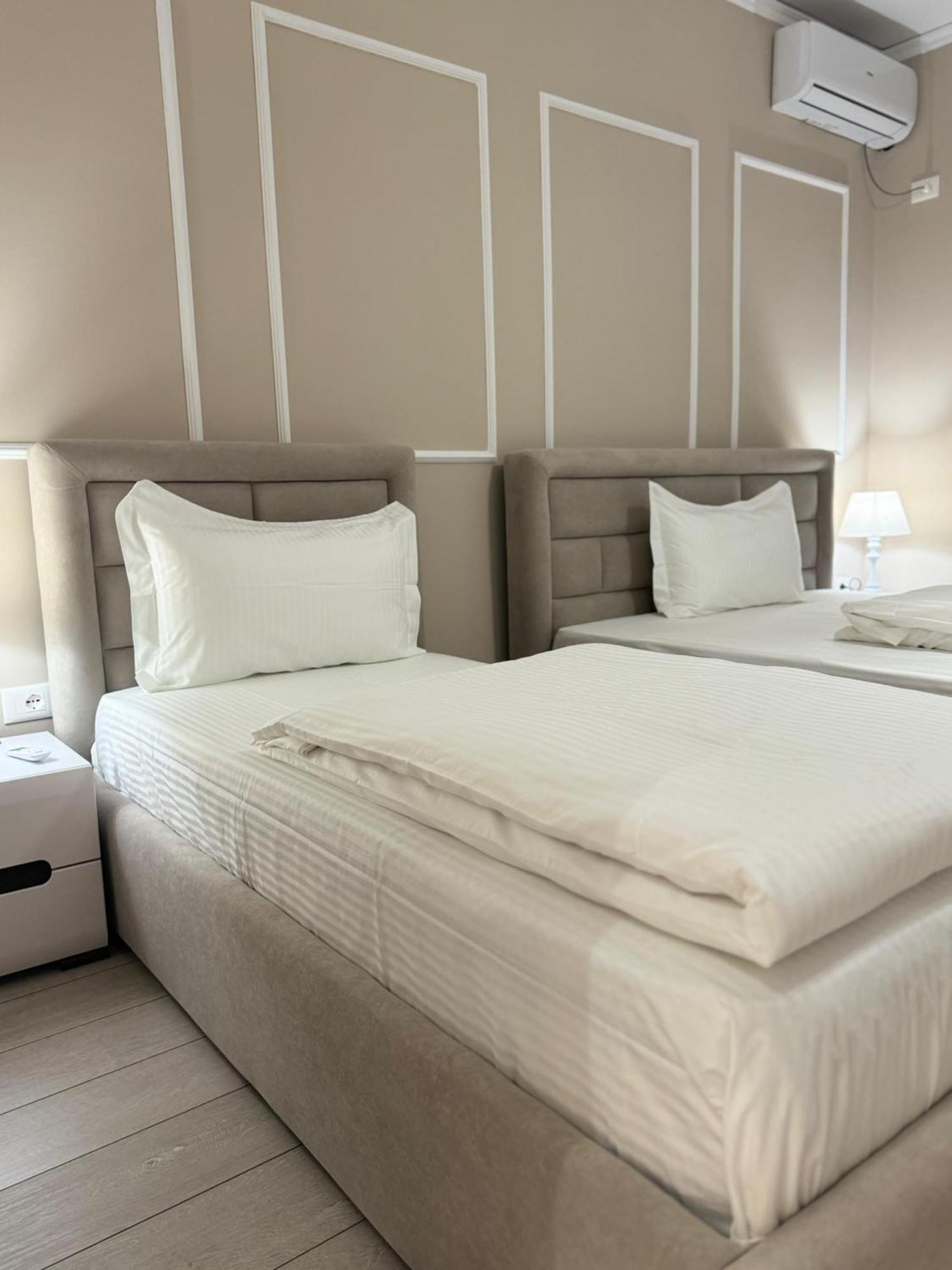 Sun Tower Luxury Suite-view From Of Center * Tirana