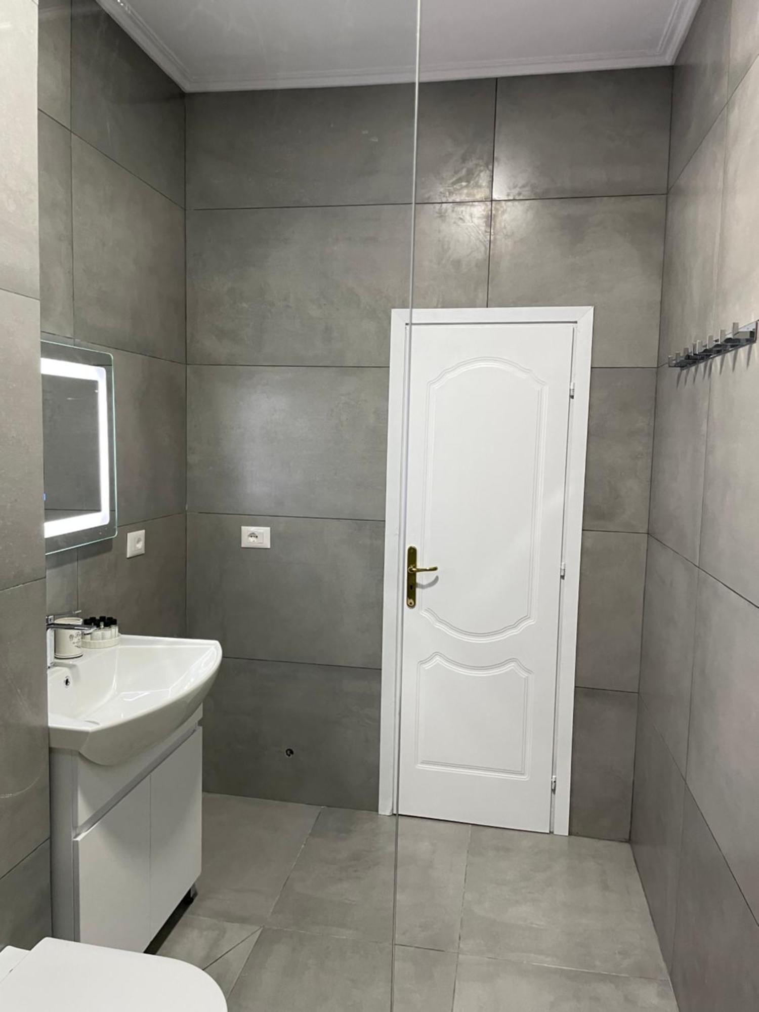 Apartament Sun Tower Luxury Suite-view From Of Center