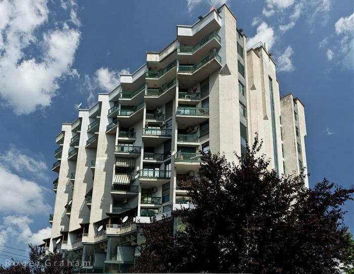 Sun Tower Luxury Suite-view From Of Center Apartament Tirana